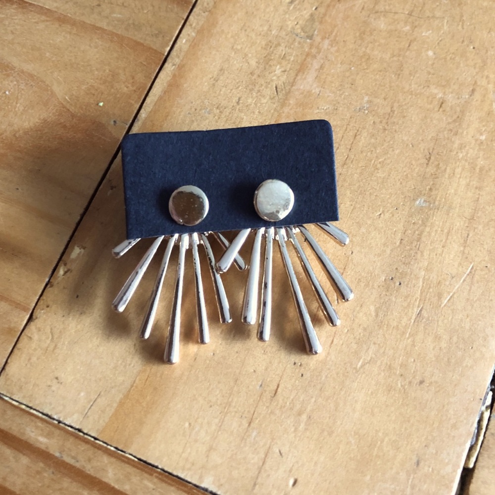 Earrings ($5 with any purchase)